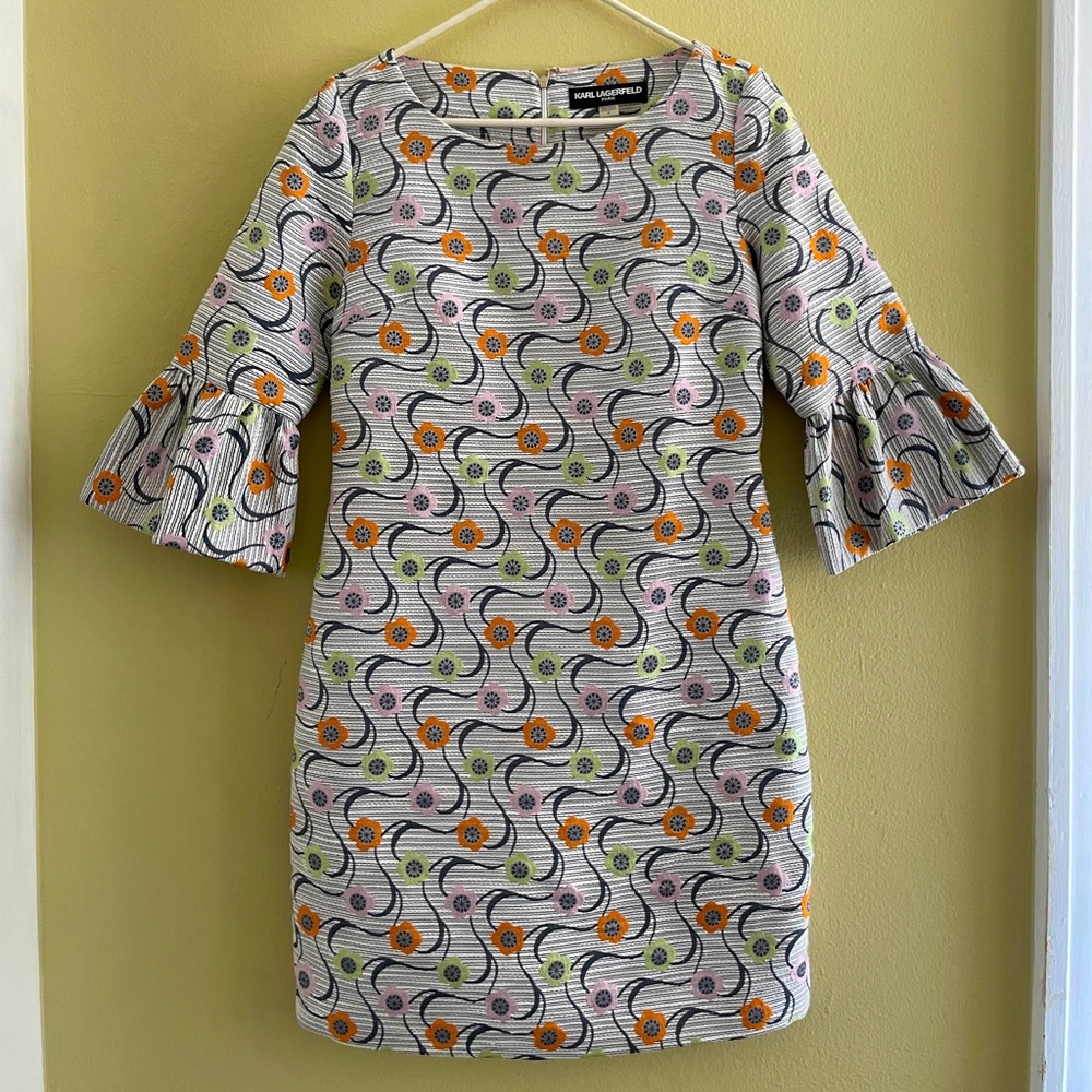 Karl Lagerfeld Floral Shift Dress Bell Sleeve size 6 office size wear size m